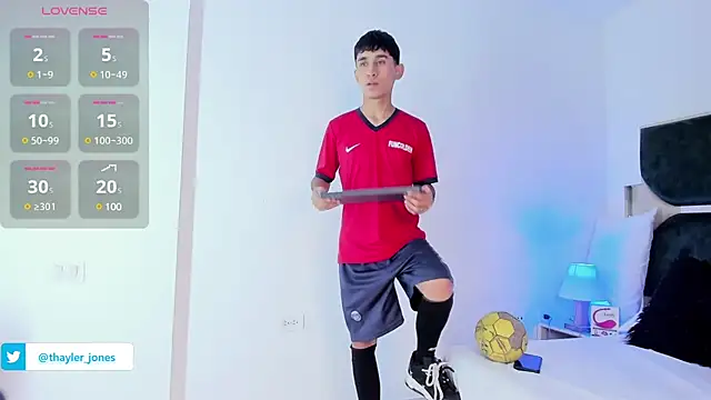 Thayler jones online show from January 12, 11:28 am