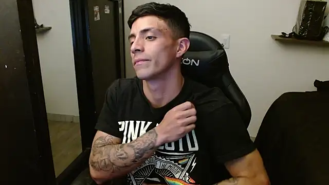 kv   xxx  online show from February 12, 12:16 am