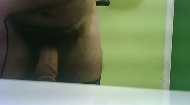 loganwolverine02 online show from January 27, 2:13 pm