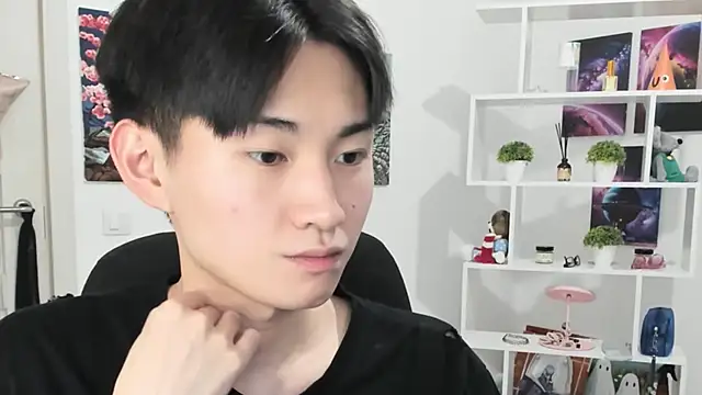 Snapshot of Miram_Yu chatting on October 18, 3:55 am Miram Yu online show from October 18, 3:55 am