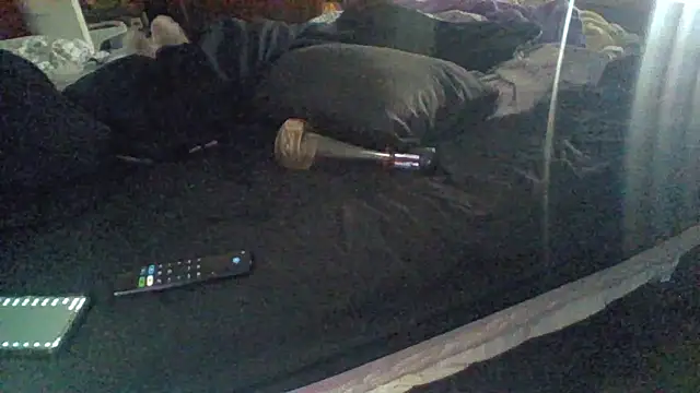 ThatPlatinumD online show from March 13, 4:25 pm