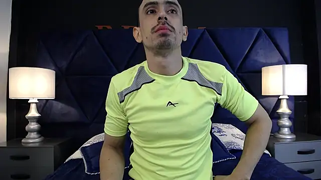 Sr Magnus  online show from January 26, 12:22 pm