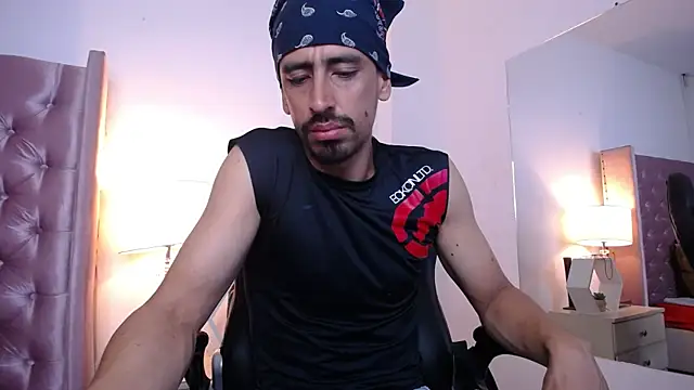 Sr Magnus  online show from October 20, 6:39 am