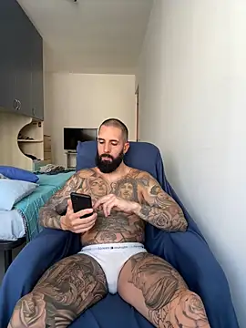 Gioeltoro89 online show from June 15, 3:15 pm
