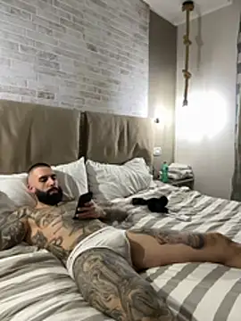 Gioeltoro89 online show from February 6, 5:21 pm