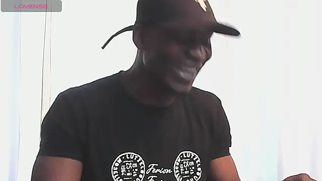 Snapshot of Miltton_Jakee chatting on January 16, 2:08 pm Miltton Jakee online show from January 16, 2:08 pm