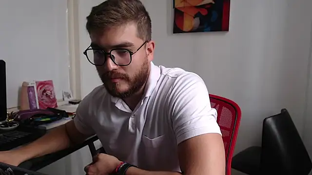 Snapshot of Dylanwish chatting on February 22, 8:48 pm Dylanwish online show from February 22, 8:48 pm