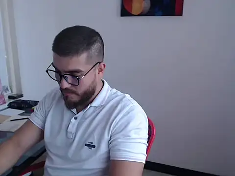 Snapshot of Dylanwish chatting on September 17, 9:49 pm Dylanwish online show from September 17, 9:49 pm