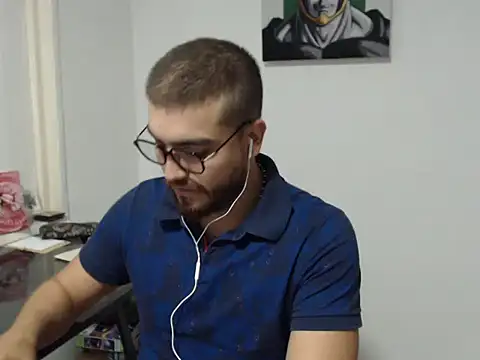 Snapshot of Dylanwish chatting on October 17, 10:47 pm Dylanwish online show from October 17, 10:47 pm