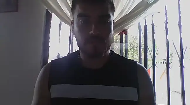 Snapshot of Dylanwish chatting on January 4, 4:54 pm Dylanwish online show from January 4, 4:54 pm