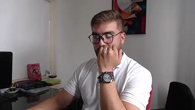 Snapshot of Dylanwish chatting on February 17, 9:08 pm Dylanwish online show from February 17, 9:08 pm