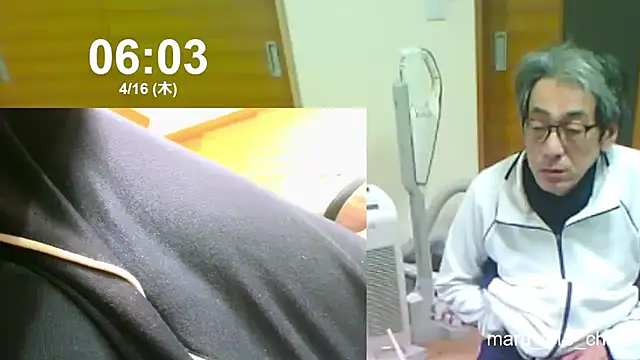 mama010-chan online show from April 15, 9:04 pm