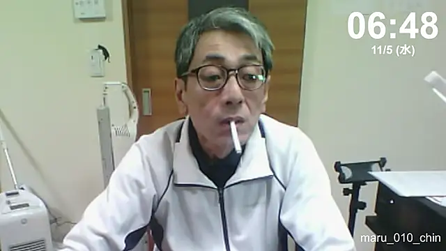 mama010-chan online show from November 4, 9:49 pm