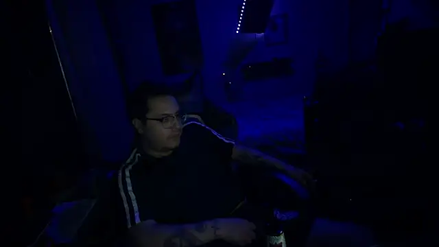 FrankGatsby11 online show from December 18, 10:30 am