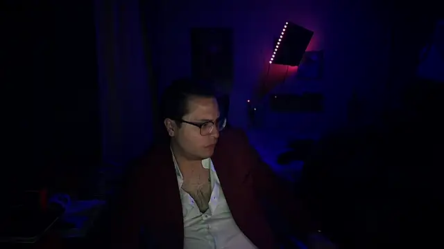 FrankGatsby11 online show from December 6, 9:10 am