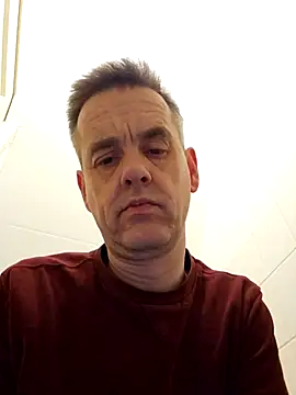 Hectorthyssen1 online show from February 14, 7:23 pm