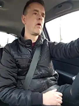 Hectorthyssen1 online show from March 12, 4:02 pm