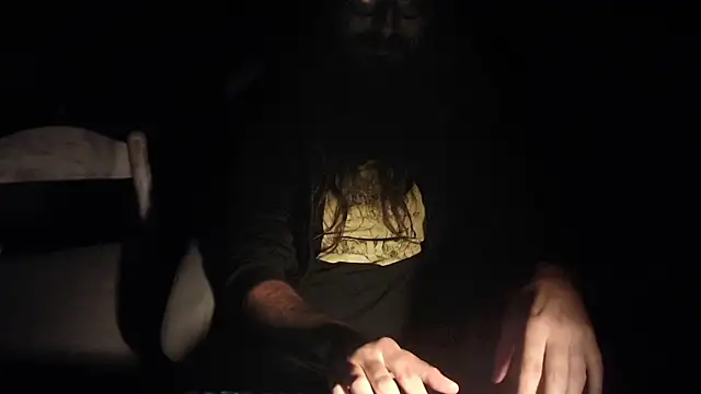 contemptumundi888 online show from September 28, 8:18 pm