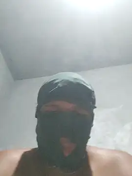 Snapshot of misteriosodoRj chatting on January 14, 2:29 am misteriosodoRj online show from January 14, 2:29 am