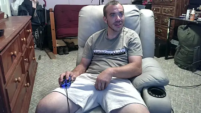 ScubaStevex online show from September 24, 2:44 am