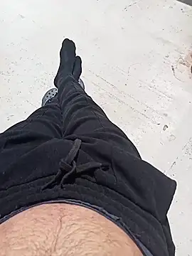 MrTamburine22 online show from April 16, 12:05 pm