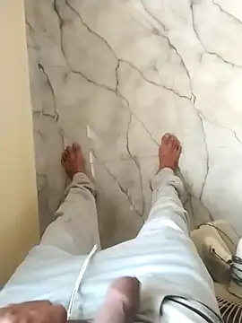 PracticalGum40 online show from December 21, 2:41 am