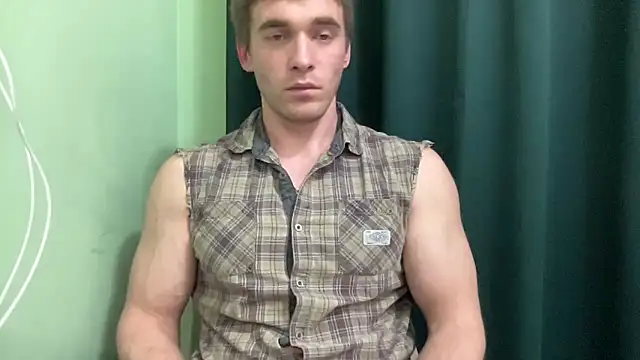 Mrbiceps23 online show from December 5, 6:13 pm