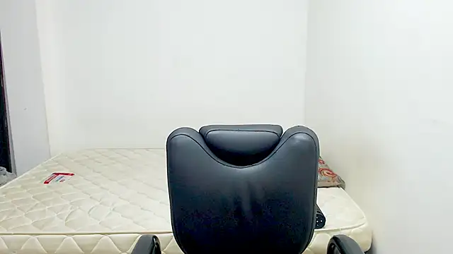 Cris curry online show from February 9, 2:38 am