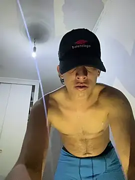 breiderxexiboys online show from December 16, 4:45 am