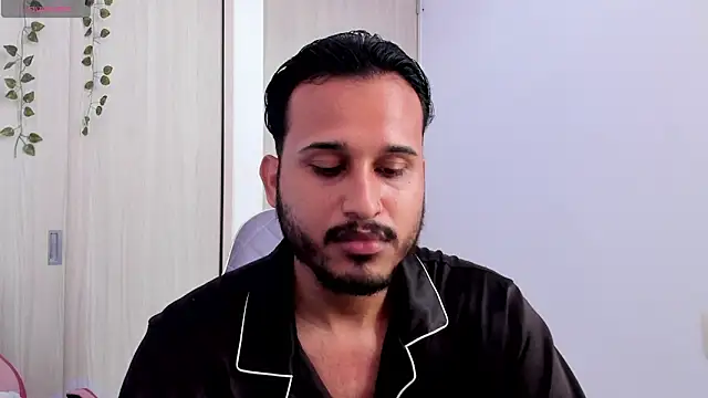 Raf brunette online show from April 24, 1:02 pm