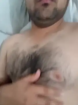 Snapshot of smartboy010101 chatting on March 1, 3:16 pm smartboy010101 online show from March 1, 3:16 pm