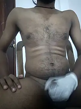 Snapshot of Bigbossx_x chatting on October 30, 8:43 pm Bigbossx x online show from October 30, 8:43 pm