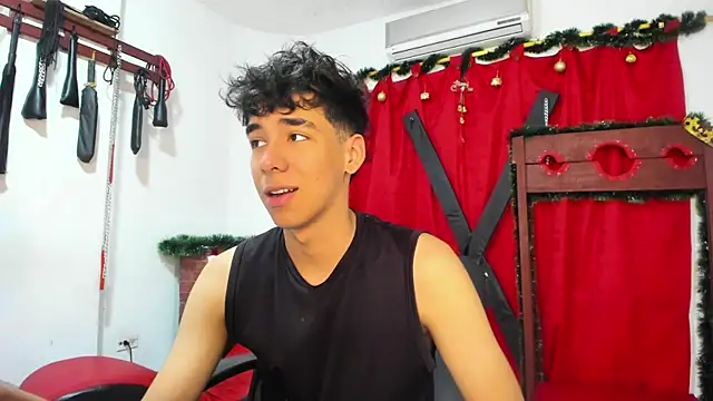 Harry LatinBoy online show from December 18, 7:30 pm