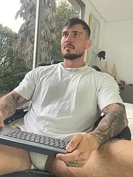 DimitriSullivan  online show from January 6, 8:35 pm