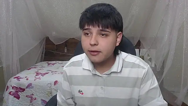 AndrewPherson online show from December 19, 12:34 pm