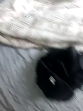 trembossauro27 online show from October 22, 6:21 pm