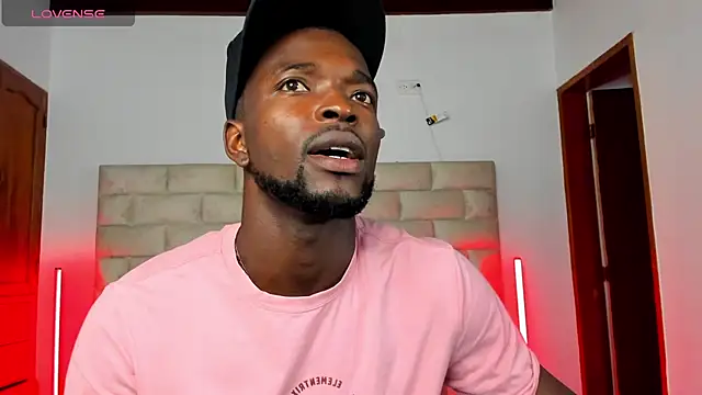 Dylan Taylor online show from January 11, 11:36 am