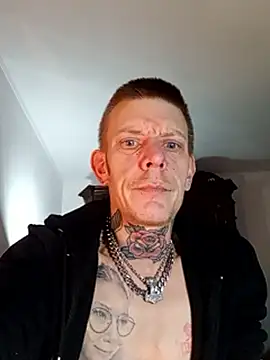 Tattooguy 86 online show from December 1, 10:57 pm