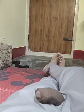 raamcxy online show from February 14, 8:31 am