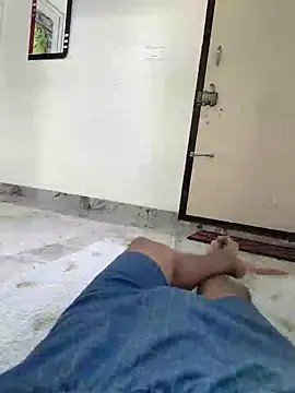 raamcxy online show from December 30, 8:10 am