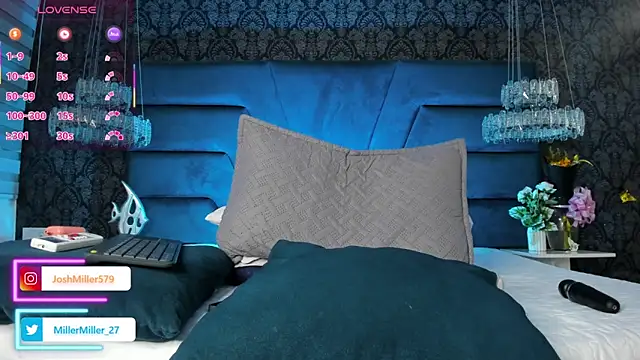 JoshMillerr  online show from September 29, 6:01 am