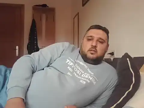  revianzip1 online show from January 31, 2:28 pm