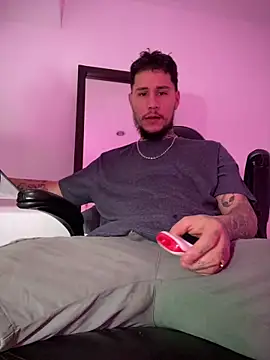 Junihn0 online show from October 4, 9:19 pm