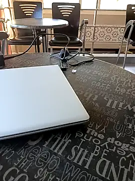 sam458j online show from February 12, 5:26 pm