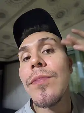 adam-rivera online show from March 14, 12:17 am