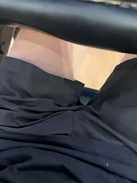 adam-rivera online show from April 14, 9:14 pm