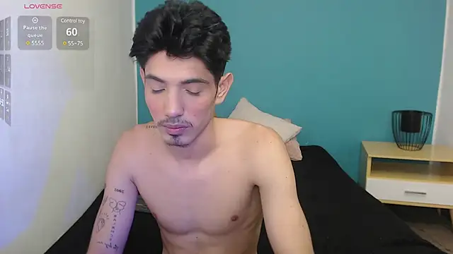 fabrizzio   online show from January 21, 8:54 pm