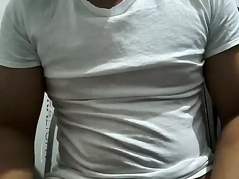 Snapshot of Eddy7988 chatting on December 23, 9:16 am Eddy7988 online show from December 23, 9:16 am
