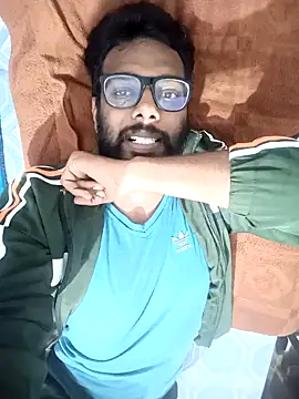 Snapshot of x_starmohit chatting on February 1, 1:41 pm x starmohit online show from February 1, 1:41 pm