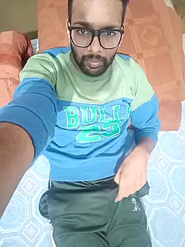 Snapshot of x_starmohit chatting on December 23, 6:22 am x starmohit online show from December 23, 6:22 am